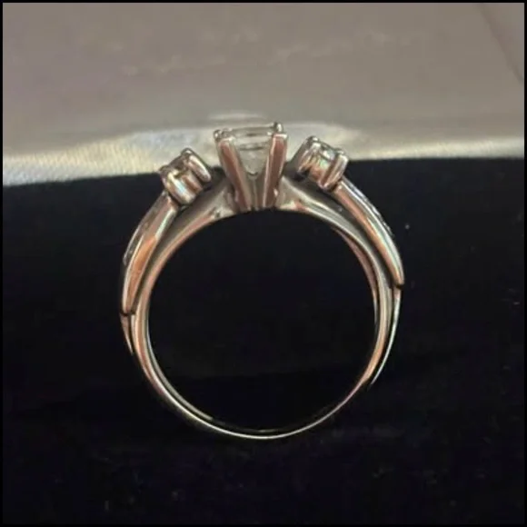 Diamond Princess Cut Natural 1 CTTW Wedding Ring Set - Picture 2 of 10